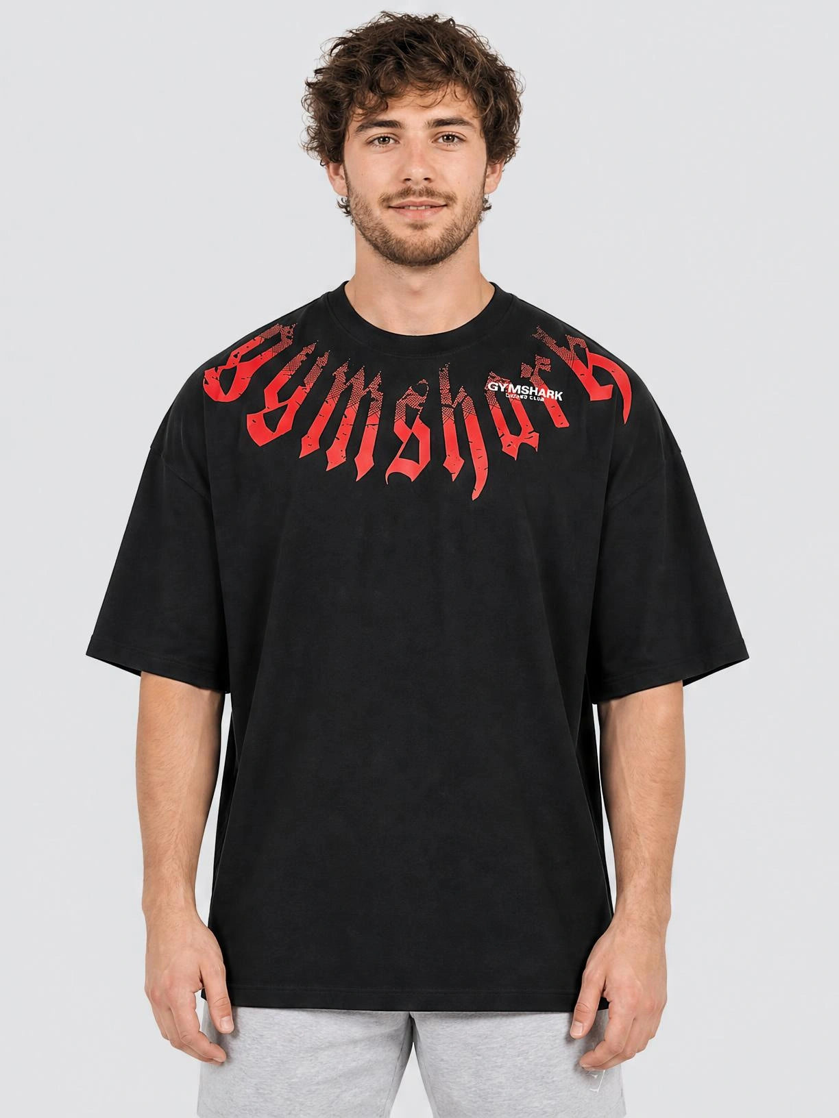 "GYMSHARK NECKLACE" Training Shirt