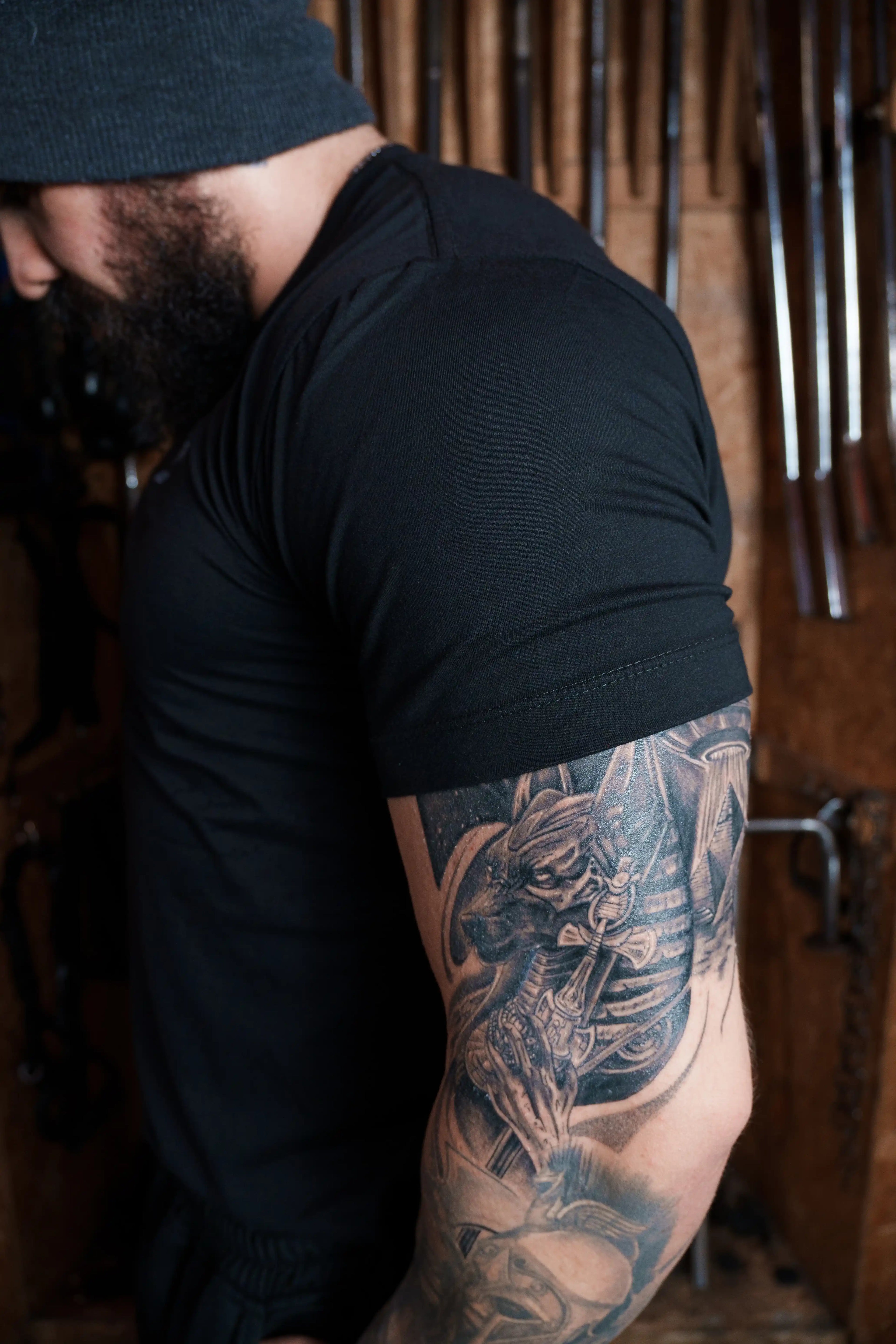 "ESSENTIAL WOLFFIT" Training Shirt