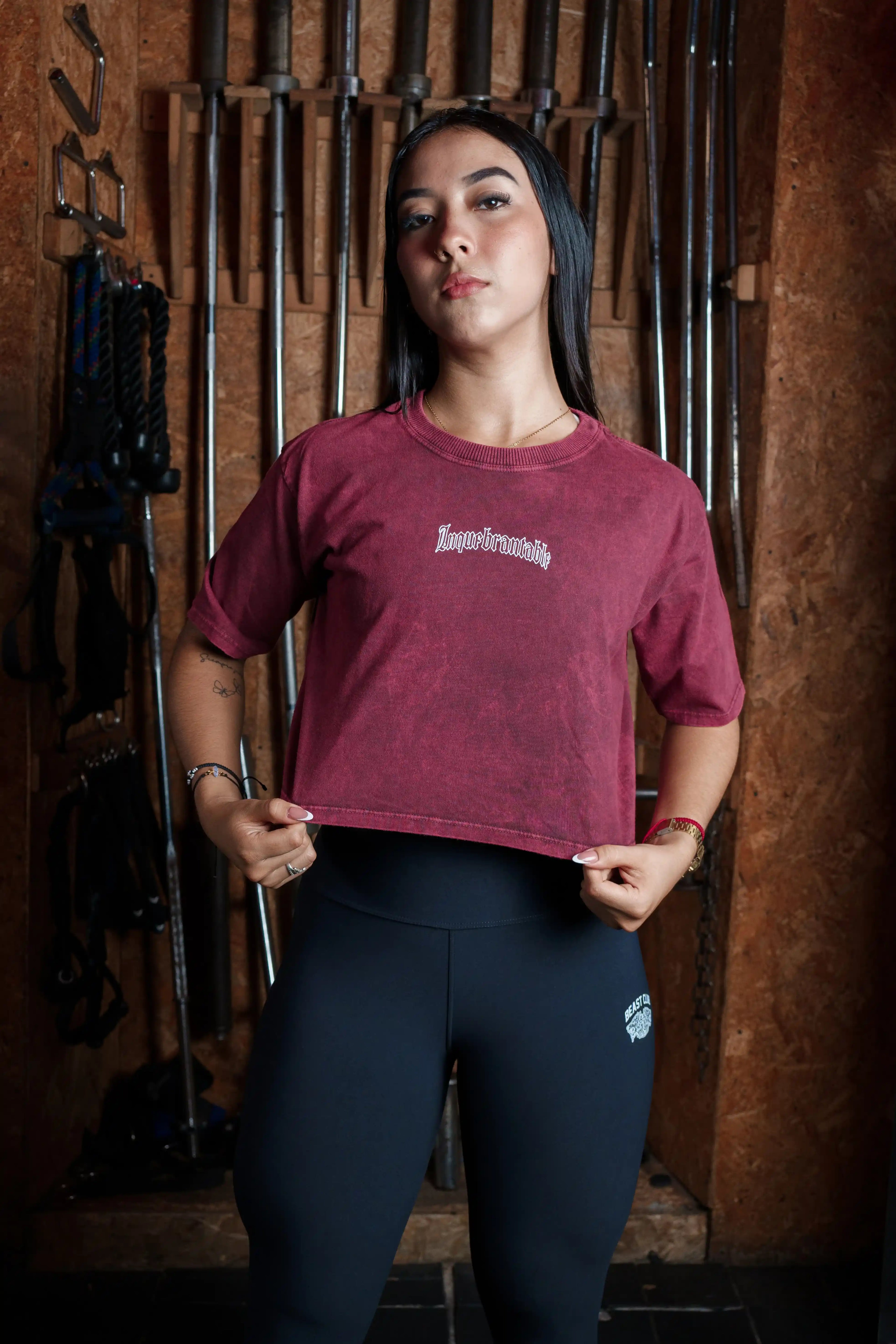 "INQUEBRANTABLE" Oversized crop