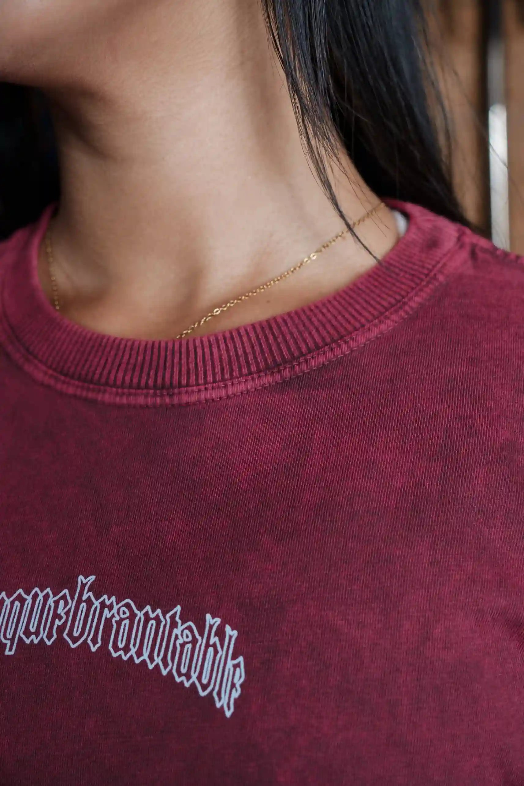 "INQUEBRANTABLE" Oversized crop