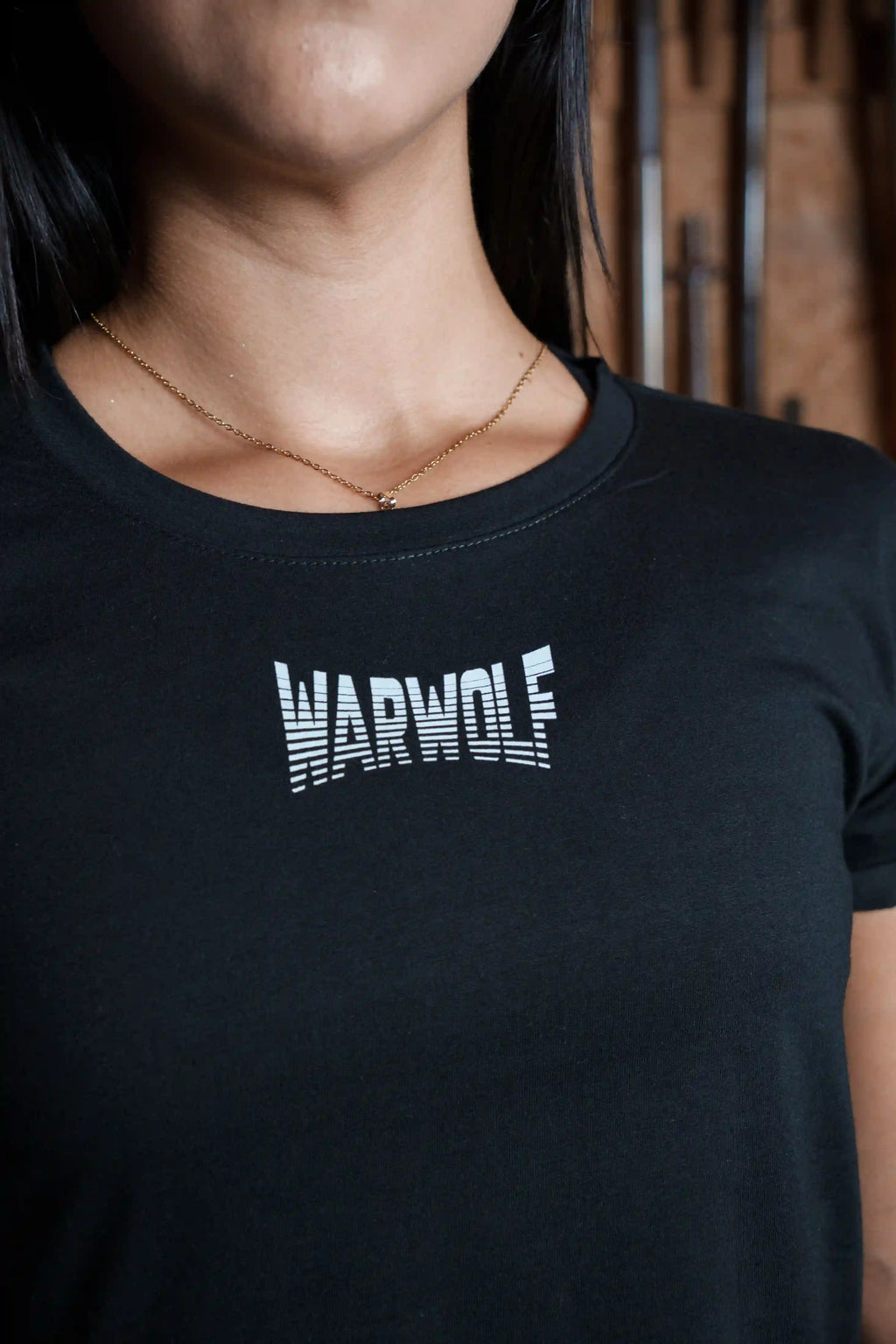 "WARWOLF" Fitted crop