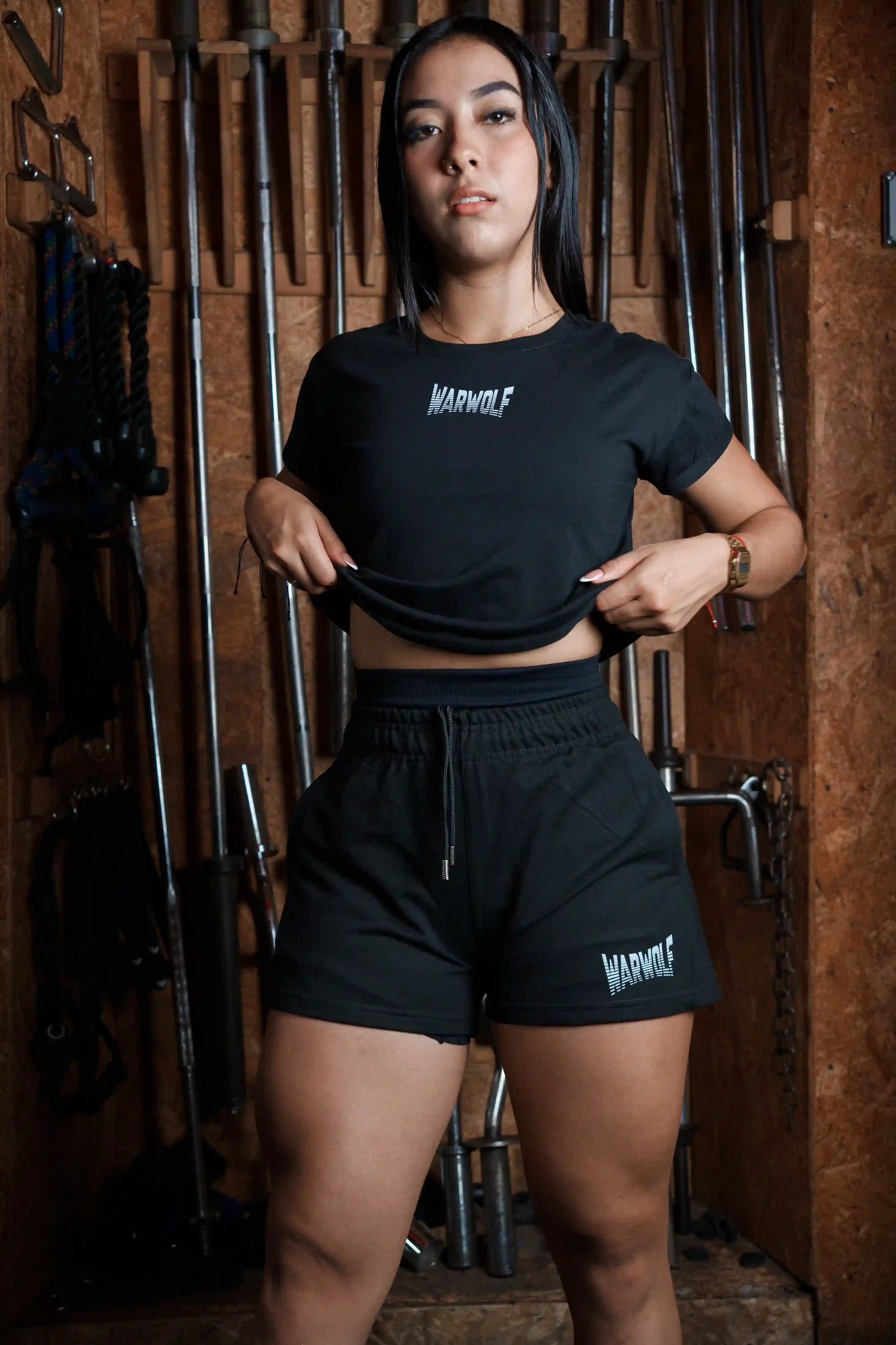 "WARWOLF" Fitted crop