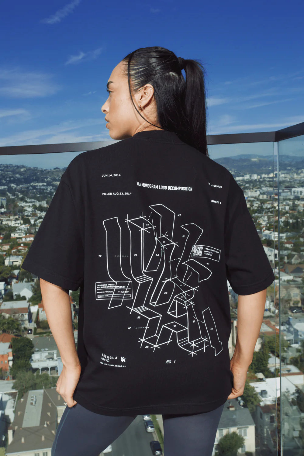 "DIGITAL YOUNGLA" Oversized training shirt