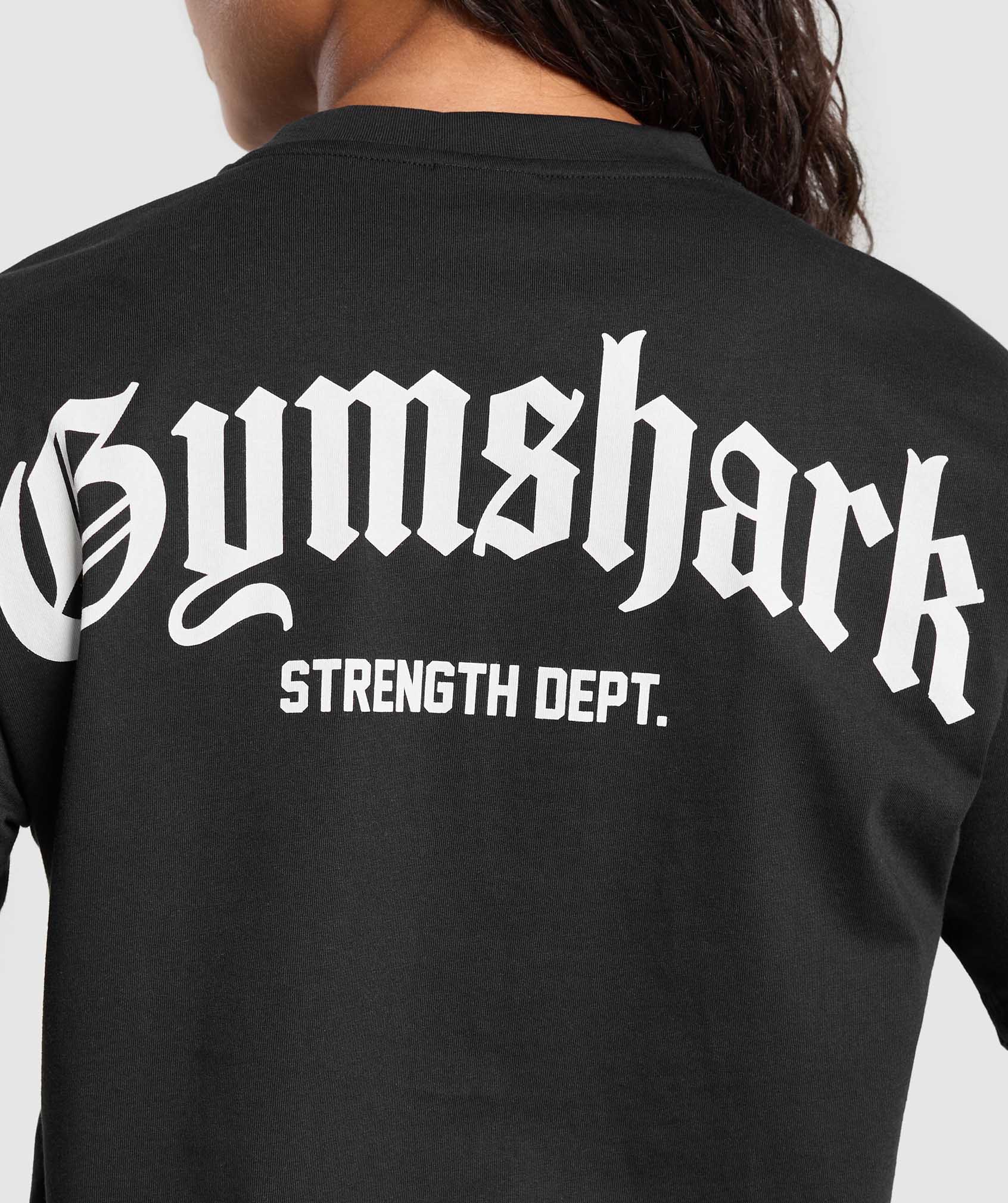 "STRENGTH GRAPHIC" Oversized training shirt