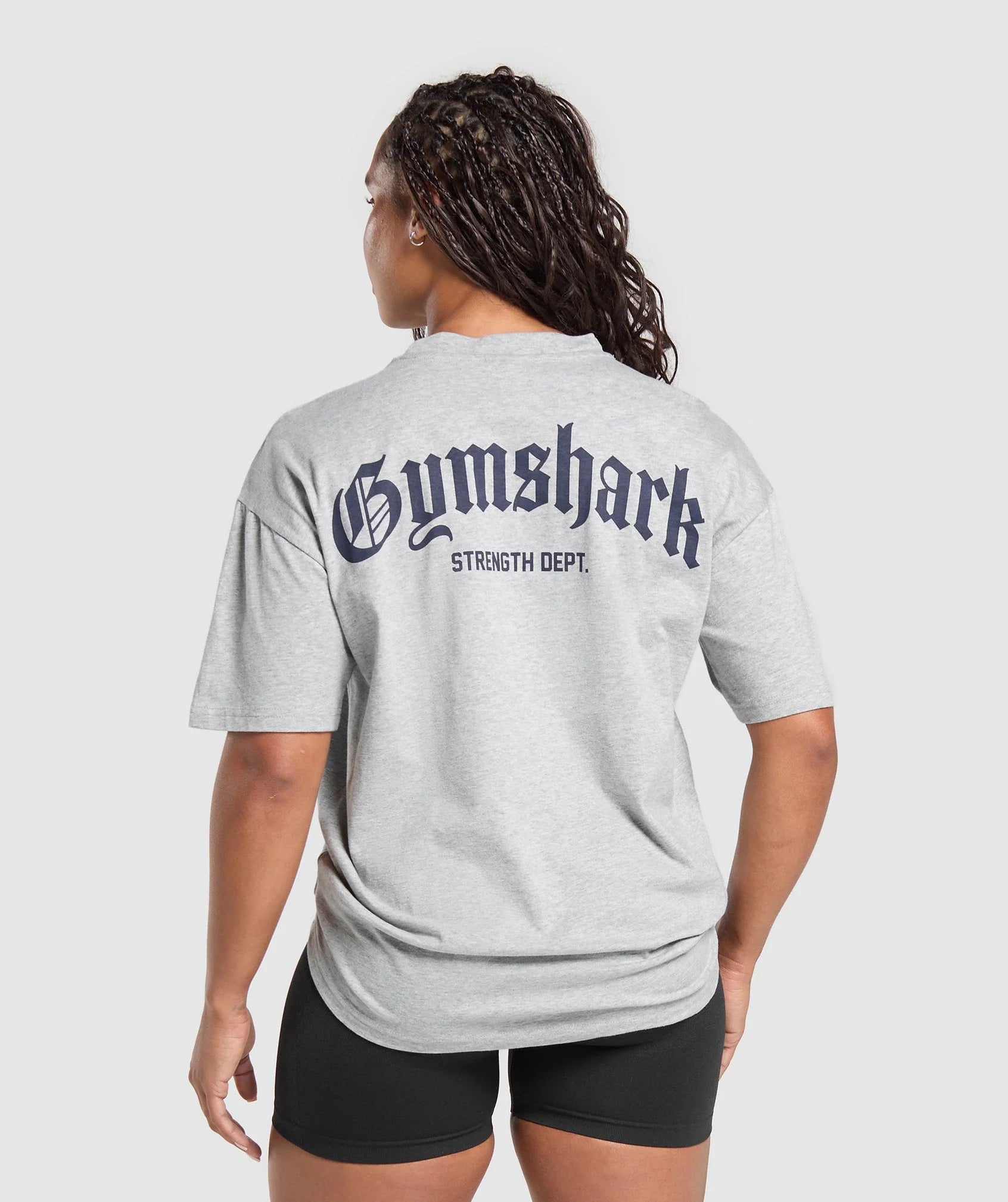 "STRENGTH GRAPHIC" Oversized training shirt