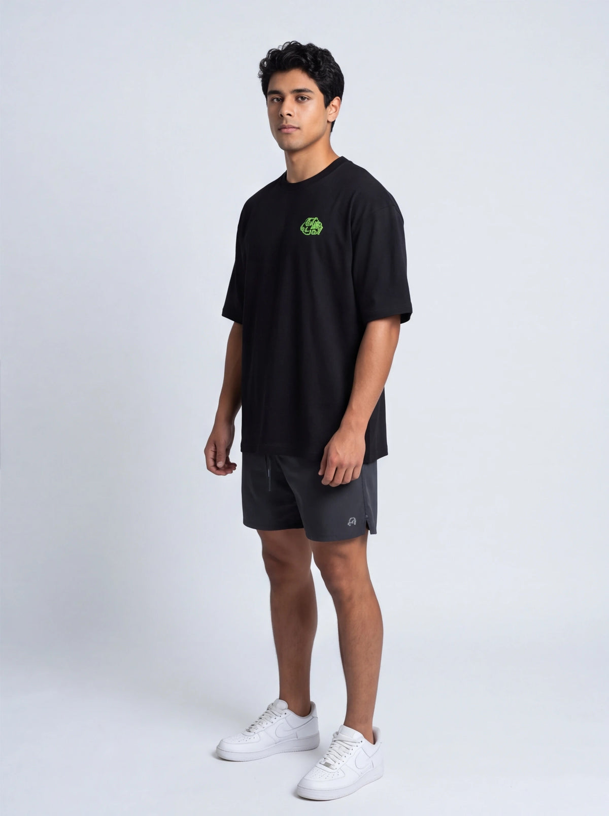 THE MONSTER CLUB Training Shirt